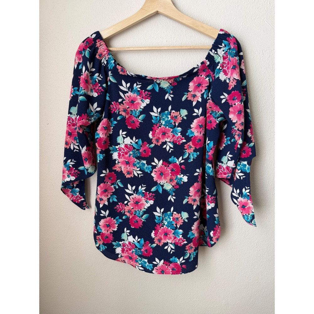 Status by Chenault Navy Pink Floral Off Shoulder Tie Sleeve Blouse Medium